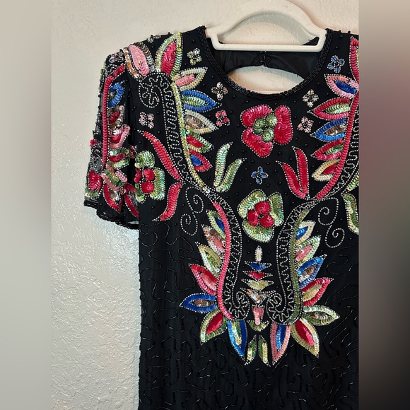 Vintage Black Beaded Sequin Cocktail Dress | Floral Art Deco Embellished Sheath - Picture 8 of 16